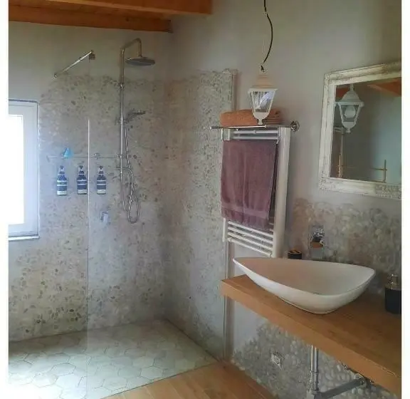 スタンダードルーム, La Casina