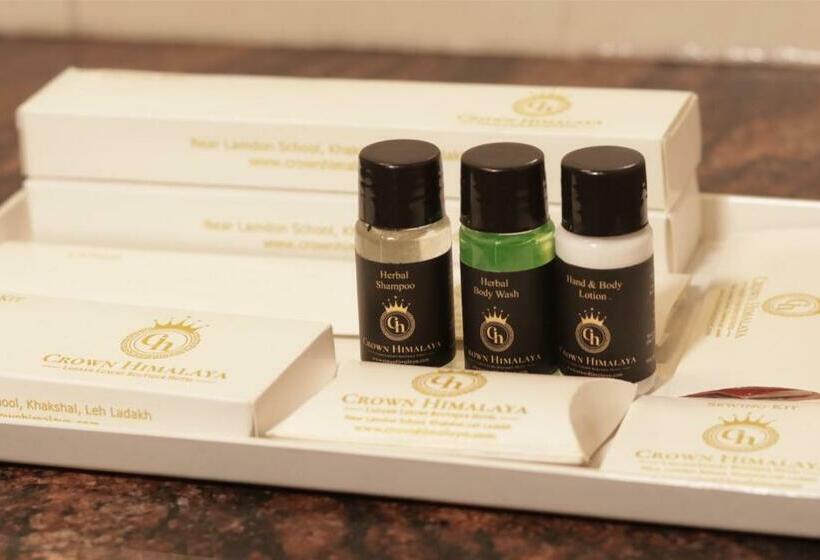 스탠다드 룸 산 전망, Crown Himalaya