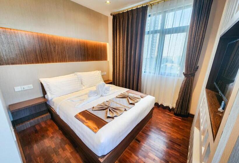 اتاق لوکس, Keio Yangon