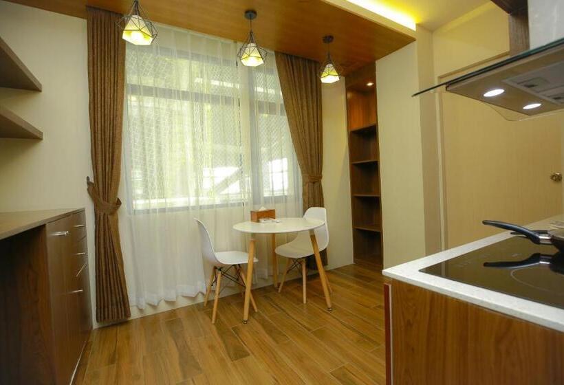 اتاق استاندارد, Keio Yangon