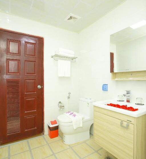 اتاق استاندارد, Keio Yangon