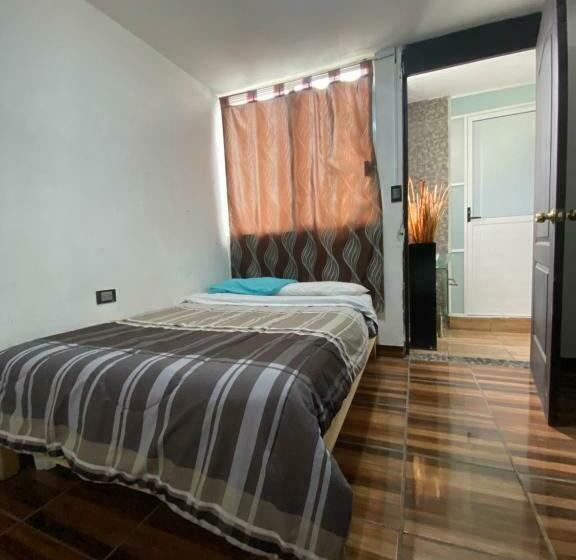 带共用浴室的标准房间, Casa Verde Hostal