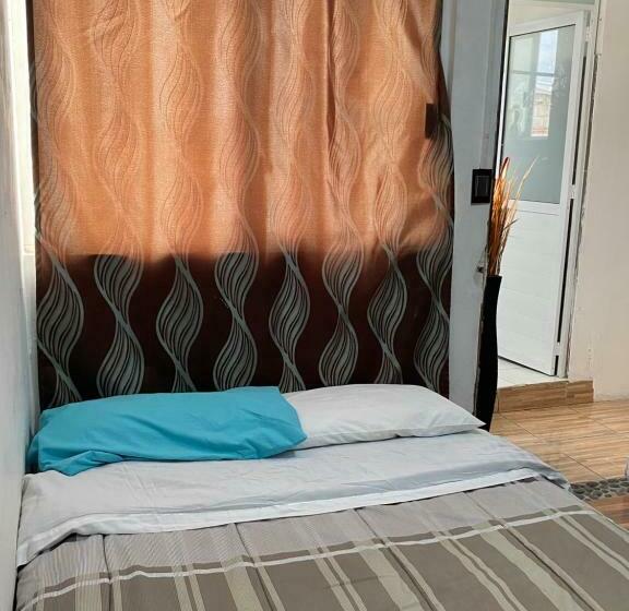 带共用浴室的标准房间, Casa Verde Hostal