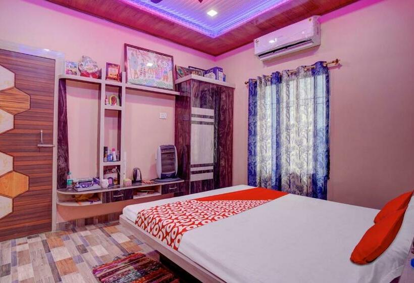 חדר קלאסי לשלושה, Oyo Flagship 81389  Siddhi Vinayak