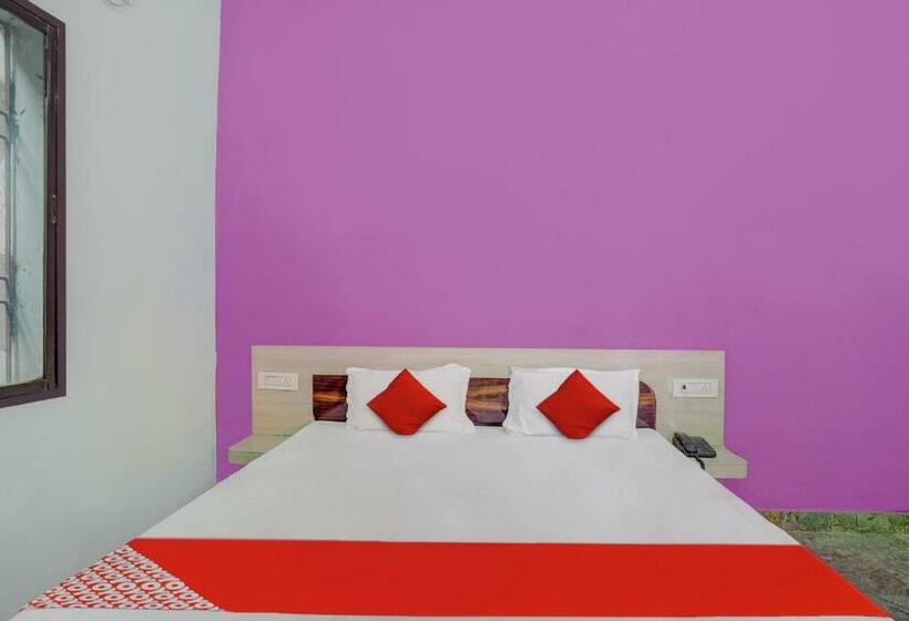 חדר קלאסי לשלושה, Oyo Flagship 81389  Siddhi Vinayak