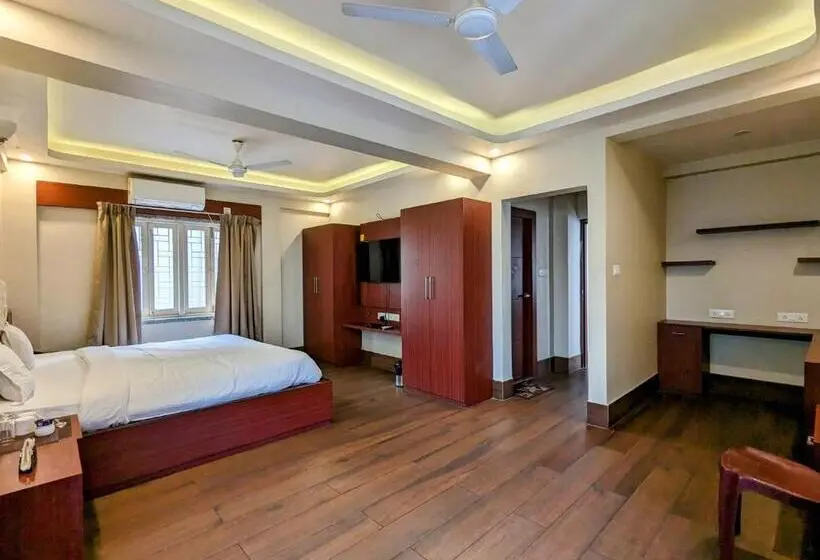 Suite Lit King, The Aster Enclave