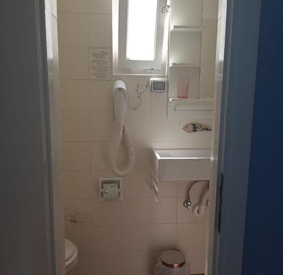 スタンダードルーム, Al Mari Suites