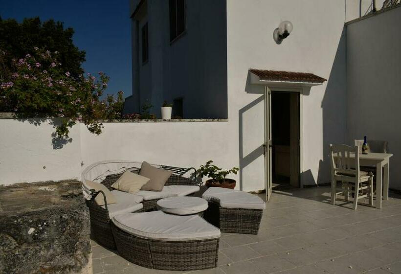 Standard Szoba King Size Bed, Terre D Amore For Couples