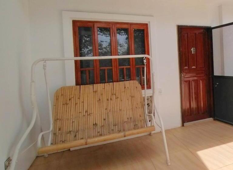 ファミリールーム, Earl De Princesa