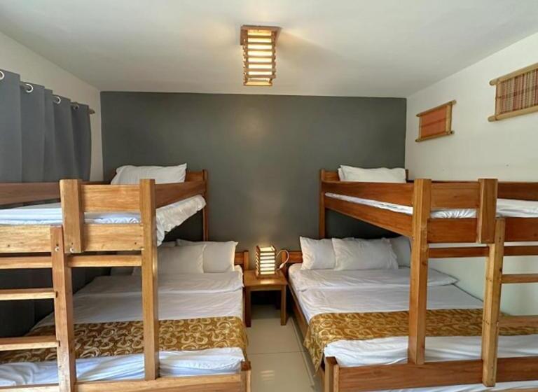 ファミリールーム, Earl De Princesa