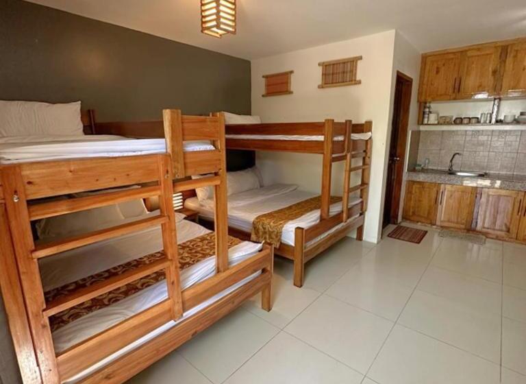 ファミリールーム, Earl De Princesa