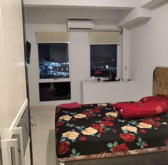 スタンダードスタジオ, Aurora Rooms @ Apartemen Patraland Urbano