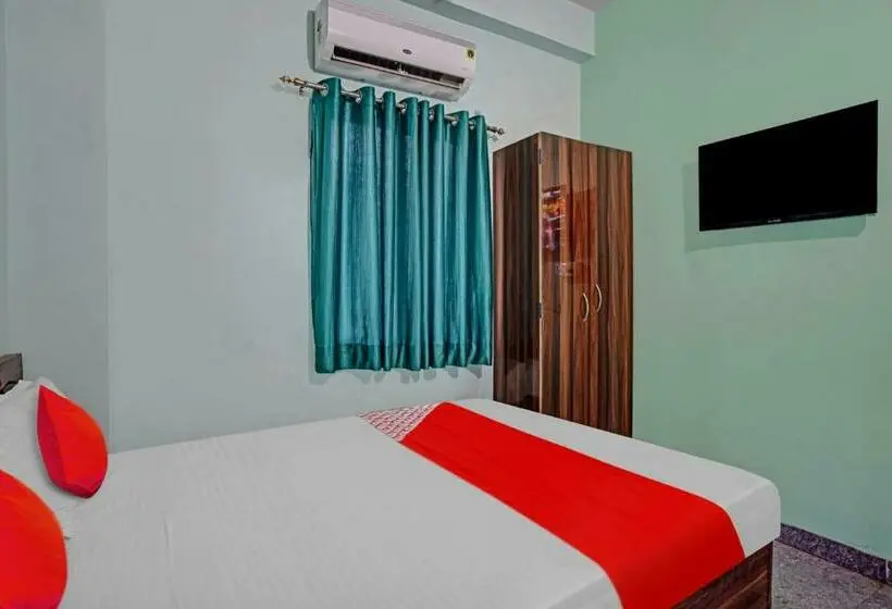 Classic Kolmen Hengen Huone, Oyo Flagship 81304  Np Prince Inn