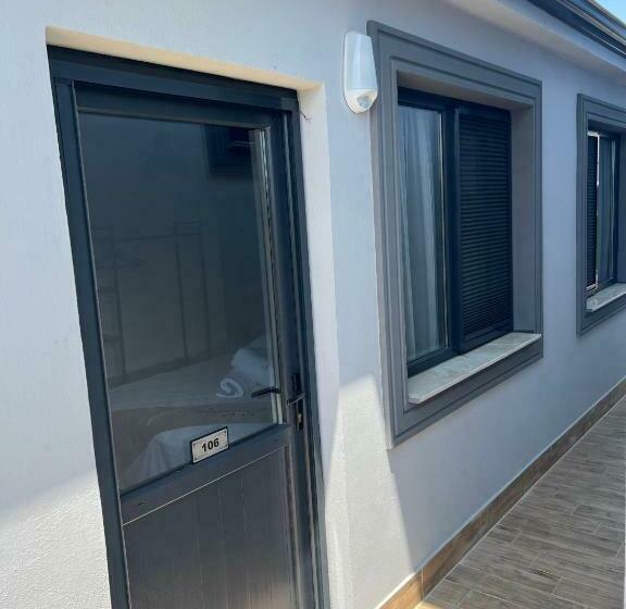 ガーデンビューのスタンダードバンガロー, Reynabe Boutique