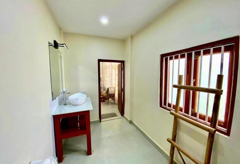 غرفة قياسية مطلّة علي الحديقة, Jetuka Villa   Sibsagar