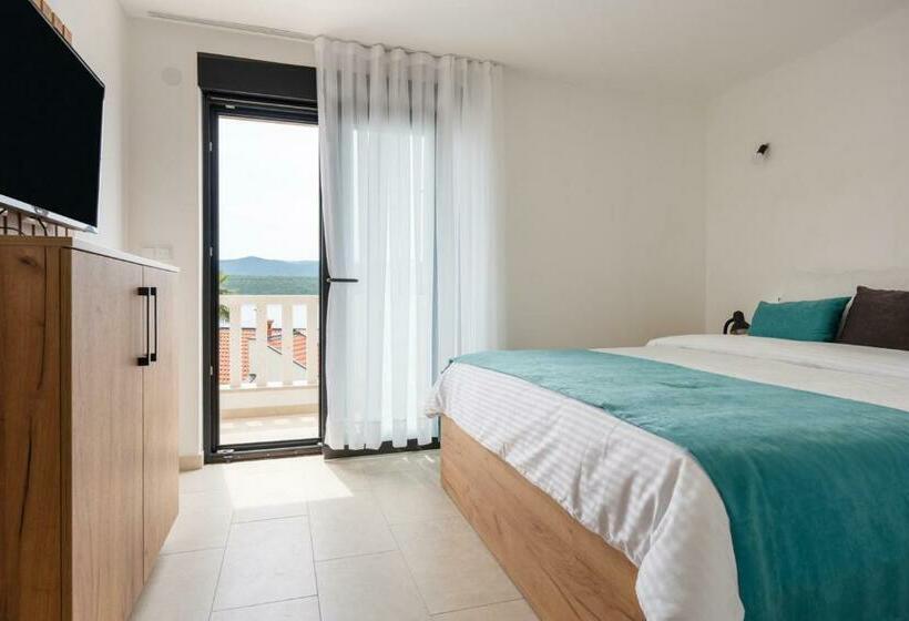 آپارتمان 1 خوابه با چشمانداز دریا, Villa Emina Sa Privatnom Plažom I Parkingom