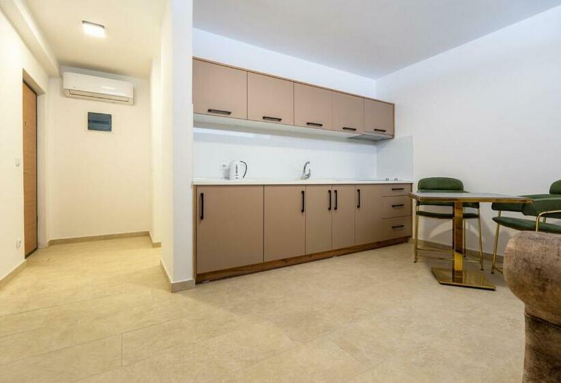 آپارتمان 1 خوابه با چشمانداز دریا, Villa Emina Sa Privatnom Plažom I Parkingom