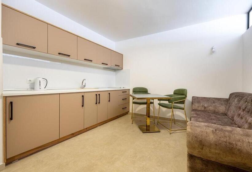 آپارتمان 1 خوابه با چشمانداز دریا, Villa Emina Sa Privatnom Plažom I Parkingom