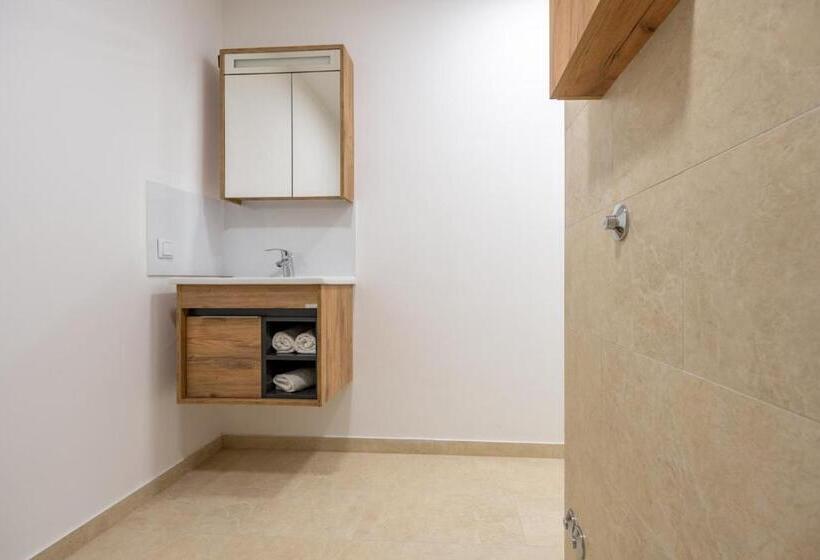 آپارتمان 1 خوابه با بالکن, Villa Emina Sa Privatnom Plažom I Parkingom