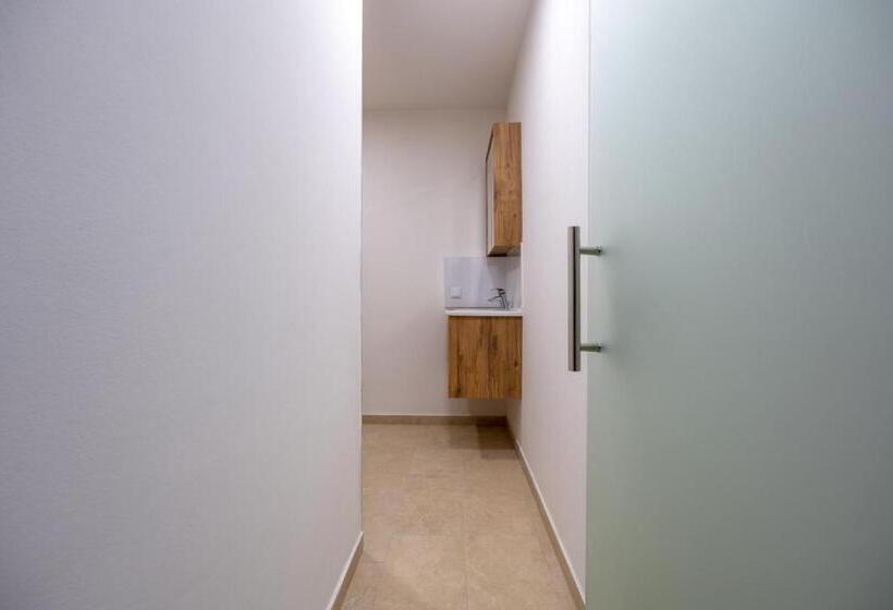 آپارتمان 1 خوابه با بالکن, Villa Emina Sa Privatnom Plažom I Parkingom