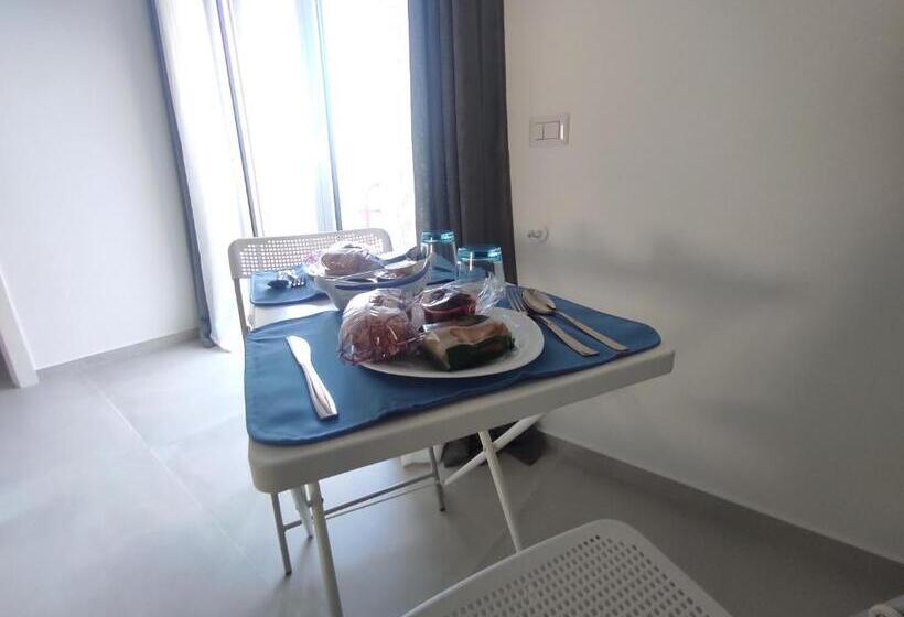 带大床的标准间, B&b La Finestra Sul Mare