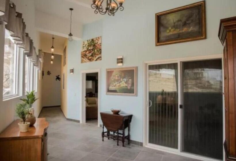 جناح سرير كينج, Capitan Boutique Resort