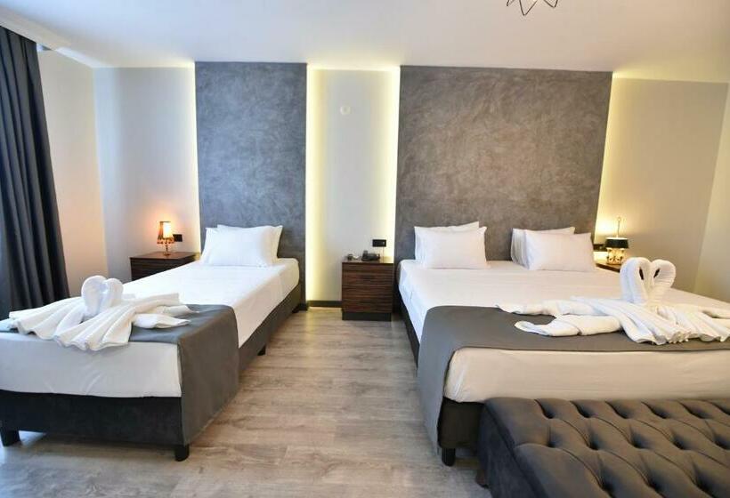 חדר דלוקס לארבעה, Sunflower Otel