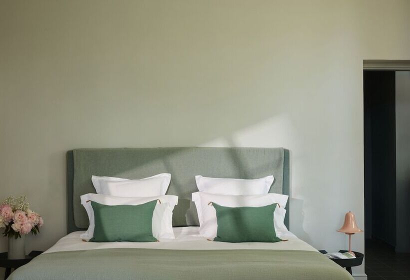 ジュニアスイート, Domaine De Chalamon