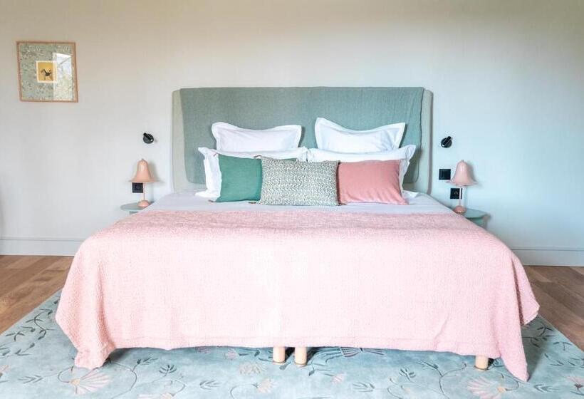 スタンダードルーム, Domaine De Chalamon