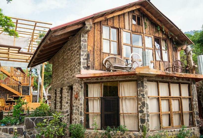 اتاق استاندارد با چشمانداز دریاچه, Eden Atitlan