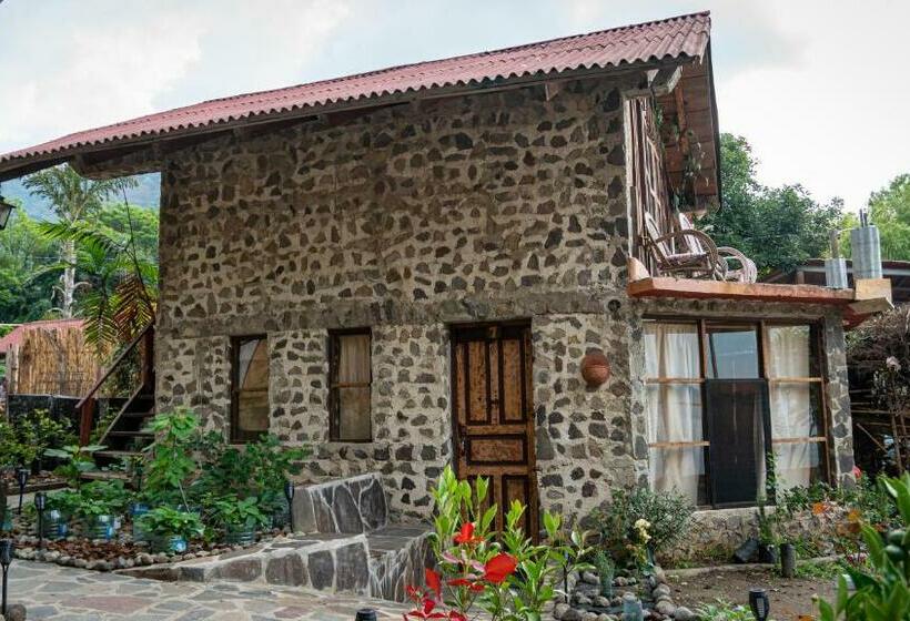 اتاق استاندارد با چشم‌انداز دریاچه, Eden Atitlan