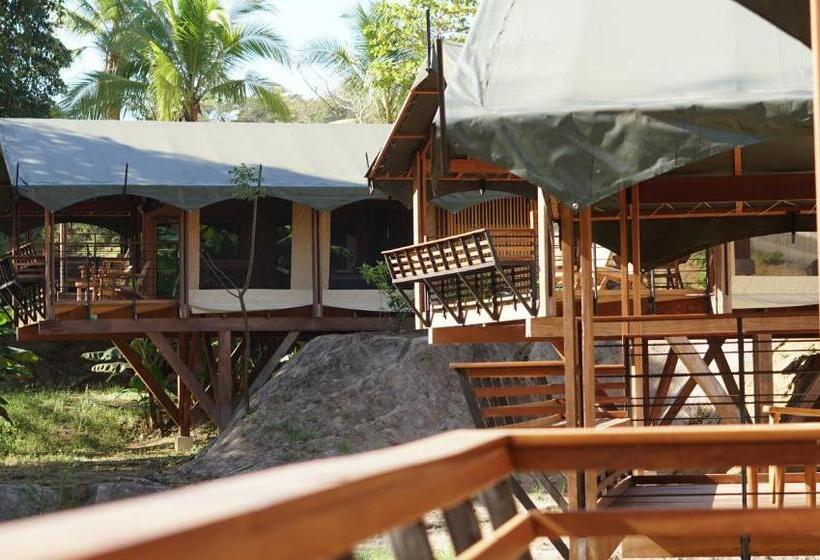 豪华套房, Sangha Retreat