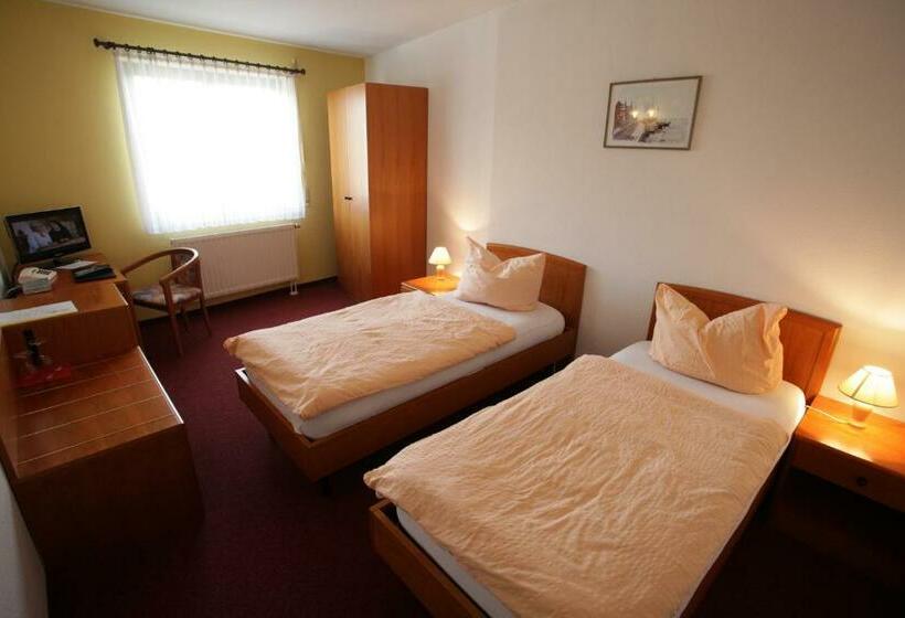 スタンダードルーム, Eiscafe Pizzeria Hotel Rialto