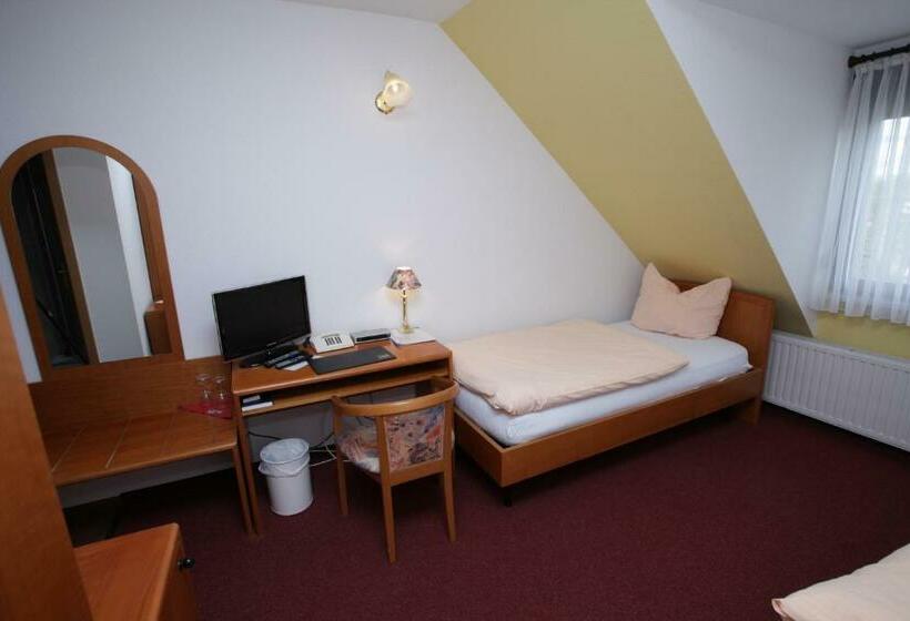 スタンダードルーム, Eiscafe Pizzeria Hotel Rialto