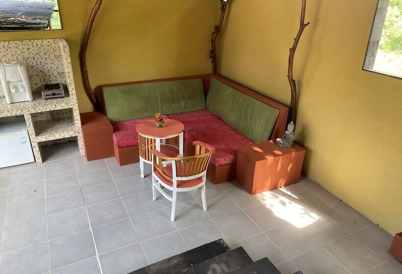 ویلا پریمیوم 1 خوابه, Villa Anjing 2