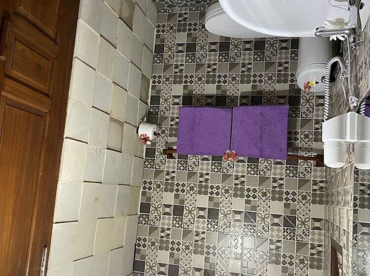 شقة ديلوكس غرفة نوم واحدة, Villa Anjing 2