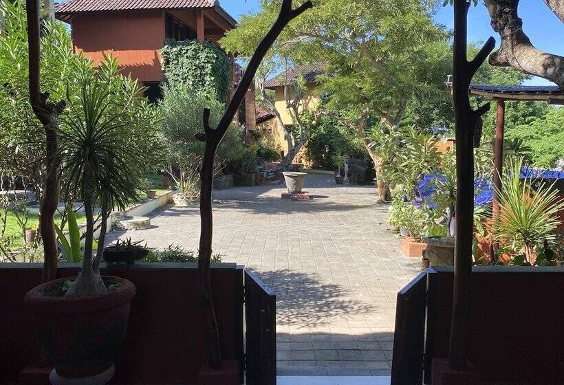 ویلا پریمیوم 1 خوابه, Villa Anjing 2