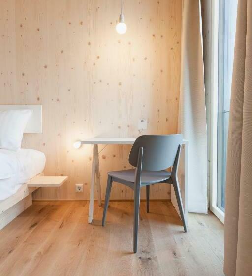 חדר ביזנס, Bader