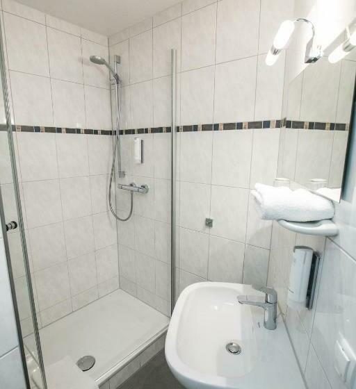 Номер Стандарт Индивидуальный, Bürgermeisterkapelle