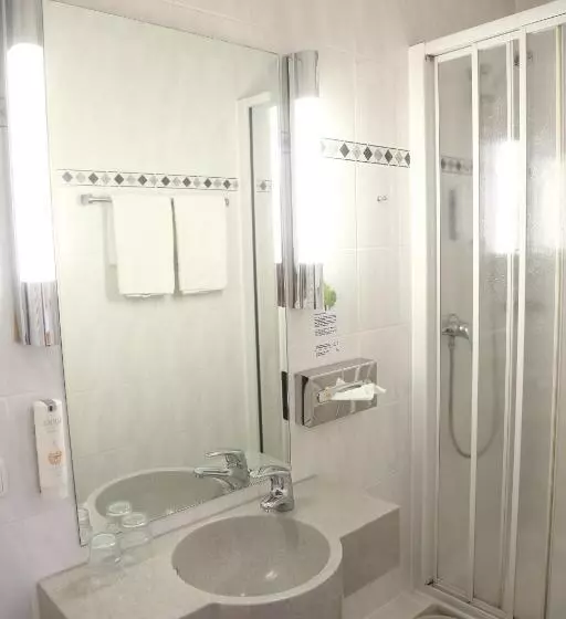Standard Kolmen Hengen Huone, Bürgermeisterkapelle