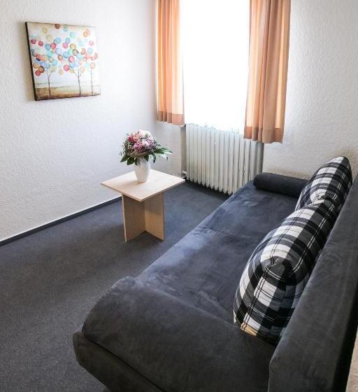 Номер Стандарт Трехместный, Bürgermeisterkapelle