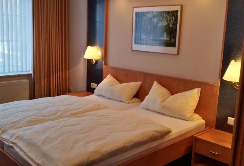 غرفة قياسية, Garni Herzog