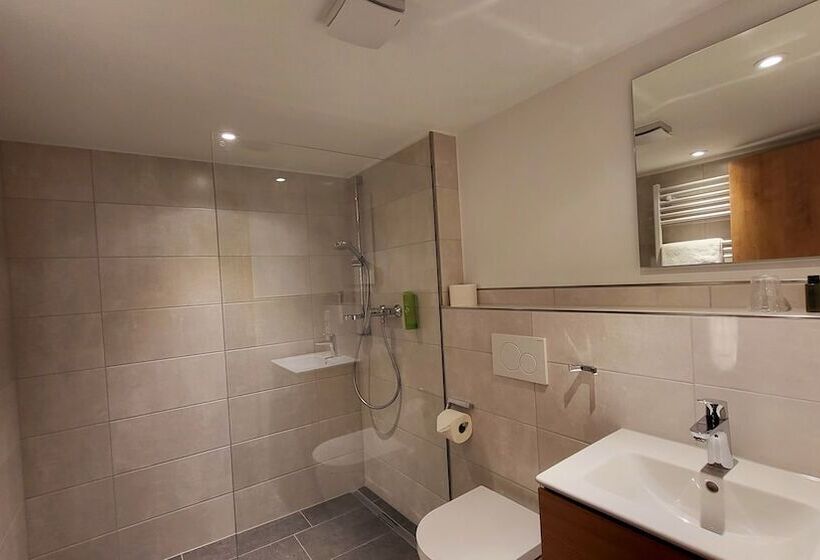 غرفة قياسية فردية, Gasthaus Staude