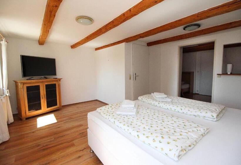 스탠다드 트리플 룸, Gasthof Jägerwirt