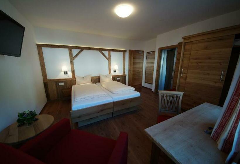 Comfort room with balcony, Gasthof Metzgerwirt