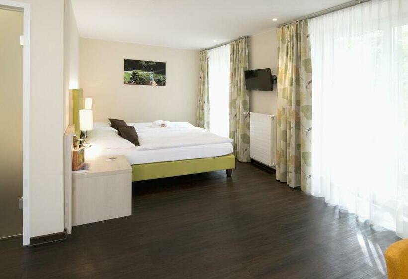 חדר סטנדרט, Hanns Lilje Haus