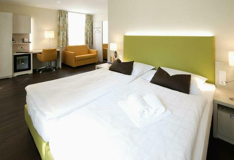 חדר סטנדרט, Hanns Lilje Haus