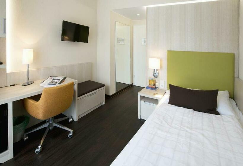 חדר סטנדרט, Hanns Lilje Haus