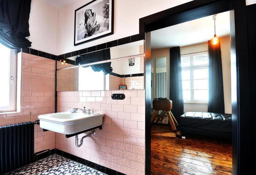 סוויטה, Haus Zauberflote