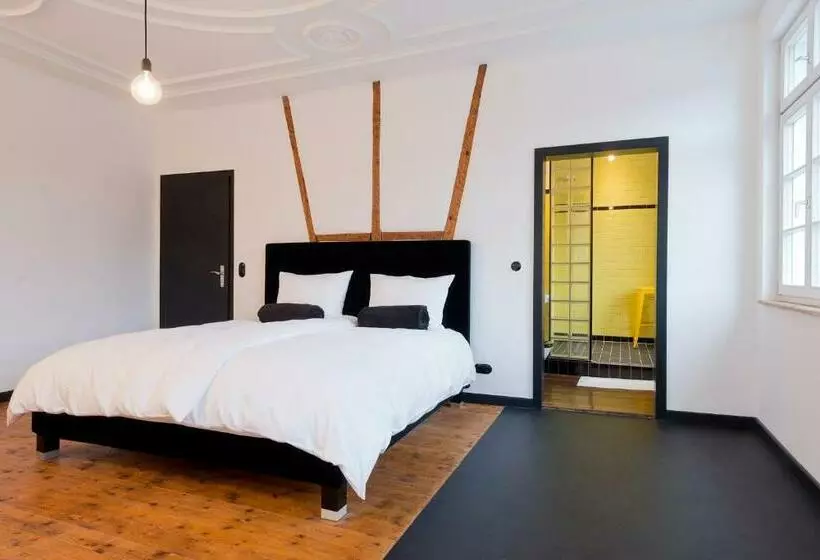 コンフォートルーム, Haus Zauberflote